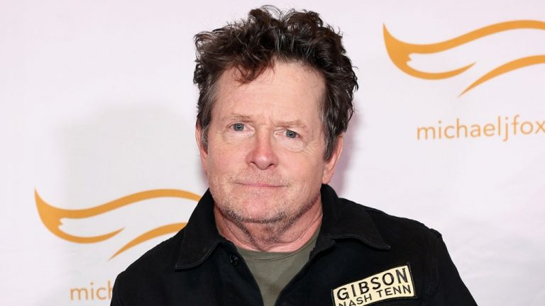 Michael J. Fox dit qu’être célèbre était « plus difficile » dans les années 80 : « Il fallait être talentueux »