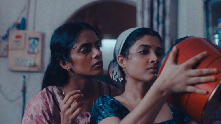 Revue « Tout ce que nous imaginons comme lumière » : une chronique émouvante et lumineuse de deux femmes en quête de connexion à Mumbai